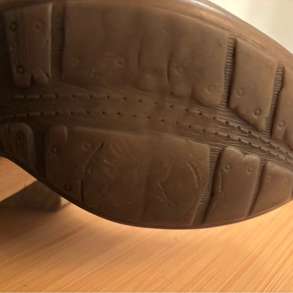 PIKOLINOS Black Lace-Up Women's Boots - Picture 11 of 16